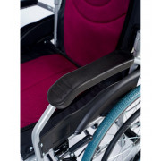 Кресло-коляска инвалидная облегченная алюминиевая складная LY-710 (710-011), ширина сиденья 45 см, нагрузка 120 кг