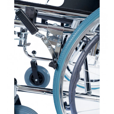 Кресло-коляска инвалидная стандартная складная LY-250 (250-L), ширина сиденья 50, макс. вес 150 кг, Titan Кресло-коляска инвалидная стандартная складная LY-250 (250-L), ширина сиденья 50, макс. вес 150 кг, Titan